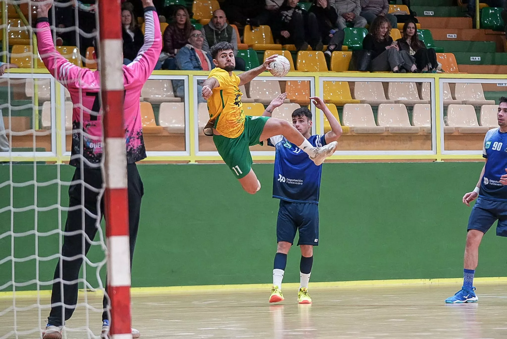 Partido de balonmano. / INSTITUTO INSULAR DE DEPORTES 