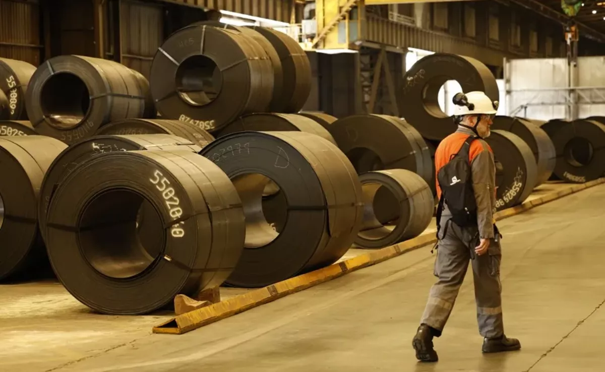 Imagen de un trabajador del metal / EFE