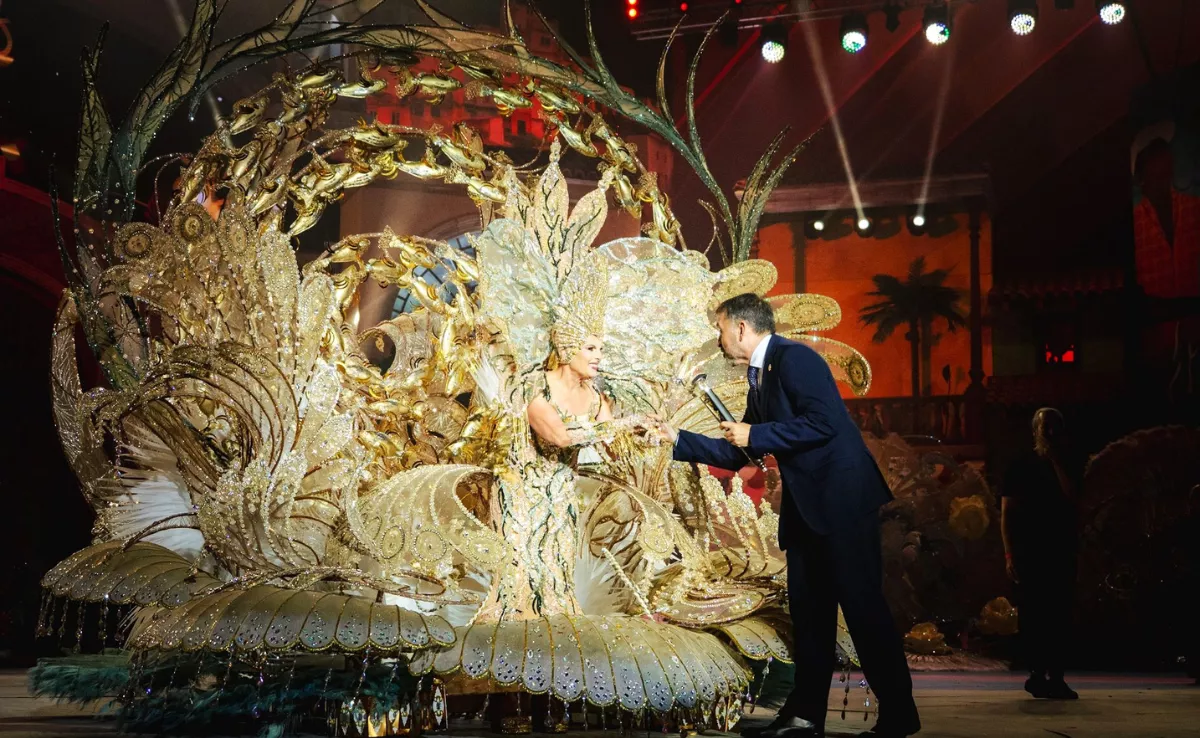 Dominga Jiménez, Reina de los Mayores del Carnaval 2026 / AYUNTAMIENTO DE SANTA CRUZ DE TENERIFE