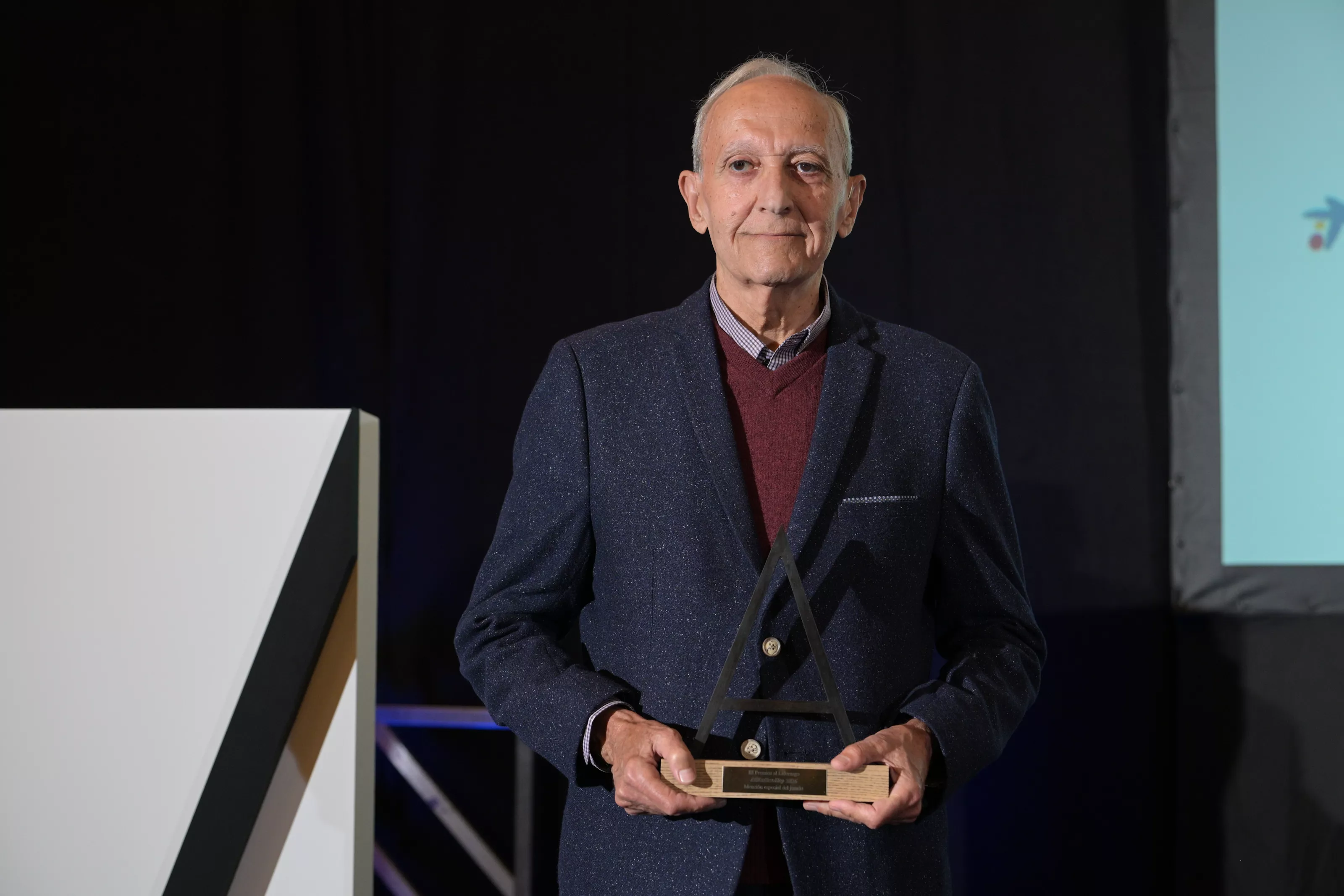 Diego López, director del Museo Canario, recibe la Mención Especial de los Premios Atlántico Hoy al Liderazgo. AH