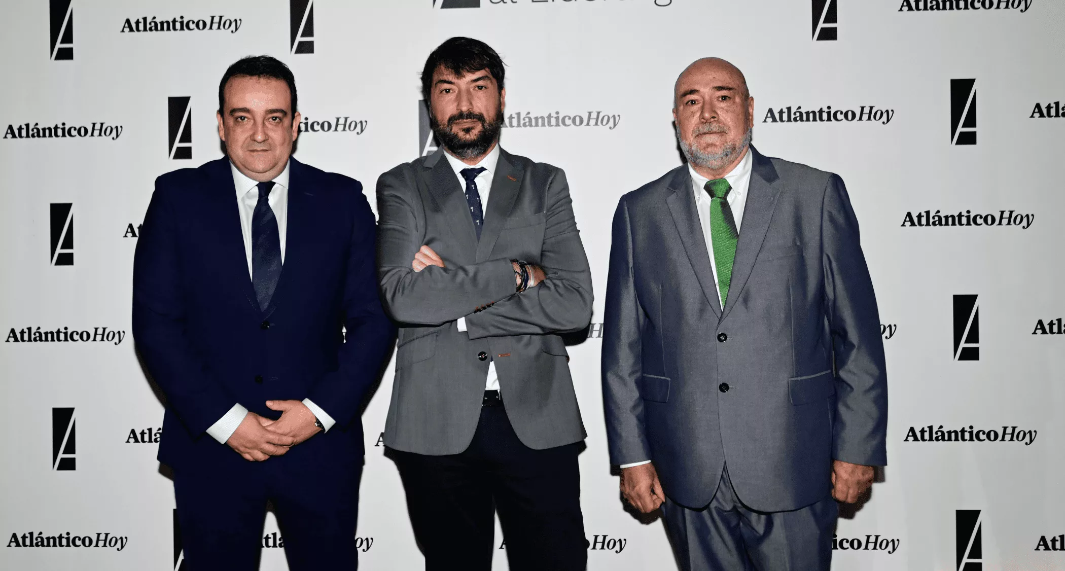 José Valle, presidente de la Cámara de Comercio de Lanzarote, Martín Alonso y Xavier Salvador. / TONY HERNÁNDEZ