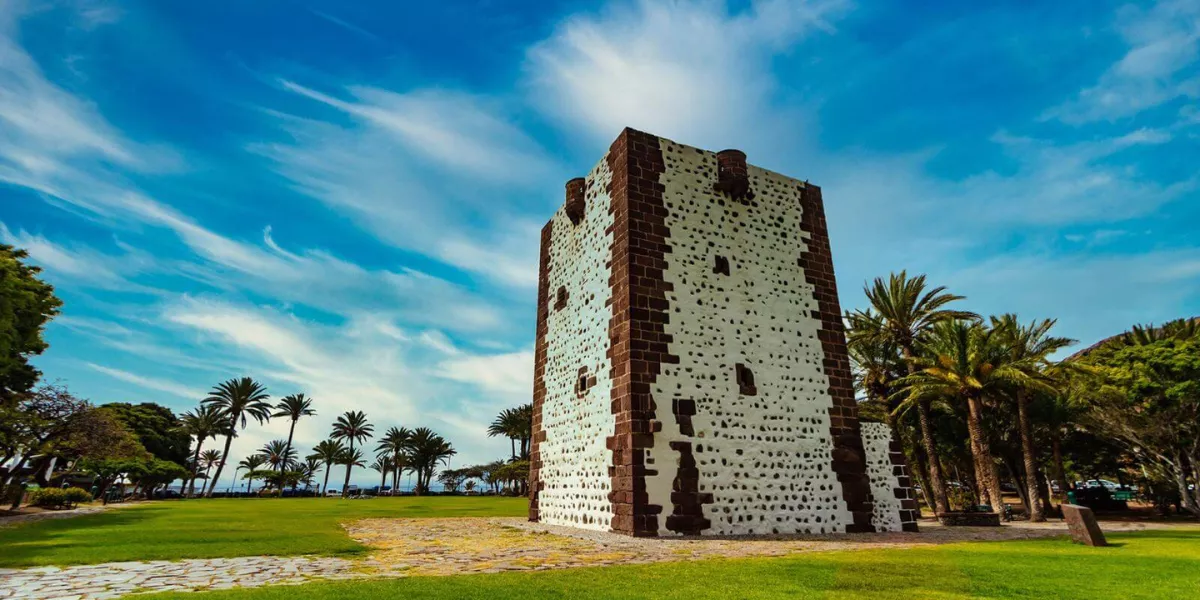 Torre del Conde / LA GOMERA