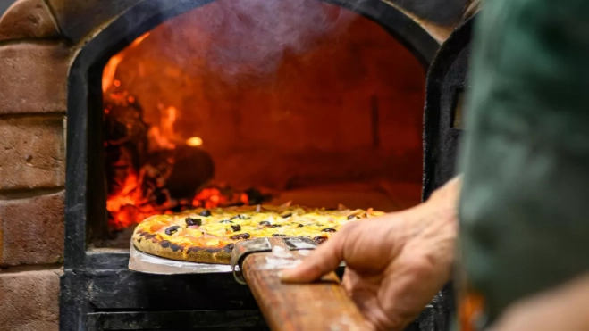 Imagen de un horno de leña / CANVA