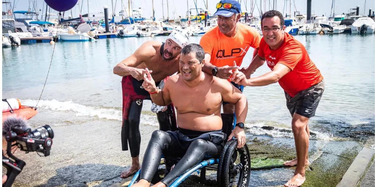 Eduardo Martínez tras acabar una prueba en aguas abiertas / CEDIDA