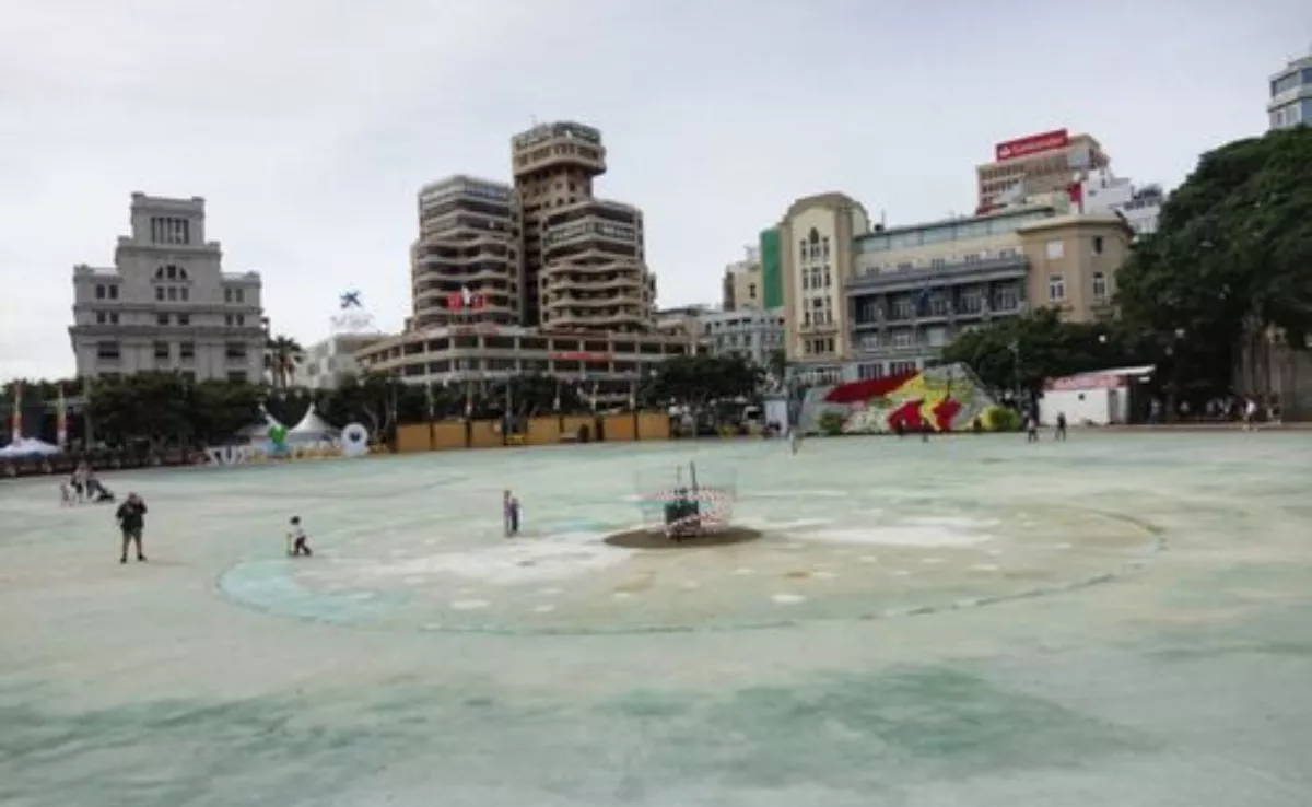 La plaza de España de Santa Cruz de Tenerife y su charco vacío. / AYUNTAMIENTO DE SANTA CRUZ DE TENERIFE