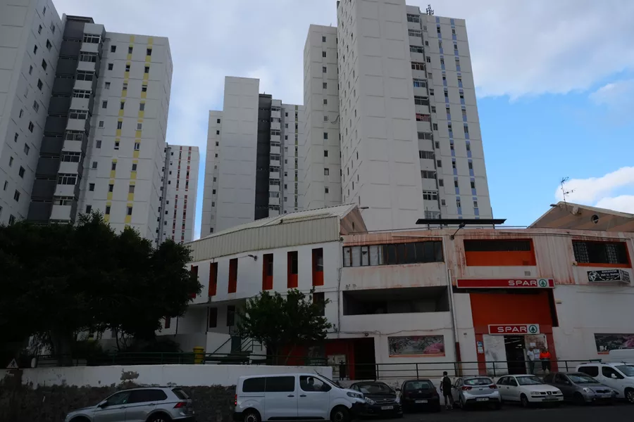 El contrato de 425.000 euros para mejorar la accesibilidad del barrio de Tres Palmas queda desierto