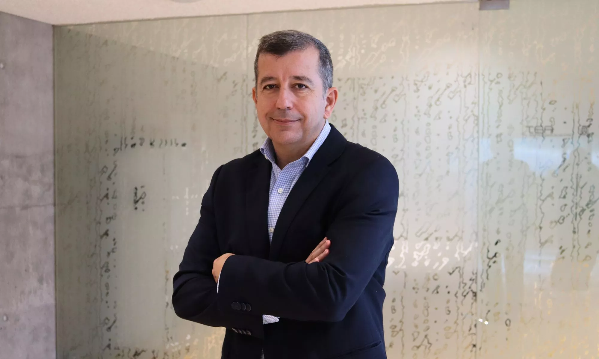 El director de negocios y ventas de la compañía, Carlos Hernández. / AINOHA CRUZ-AH