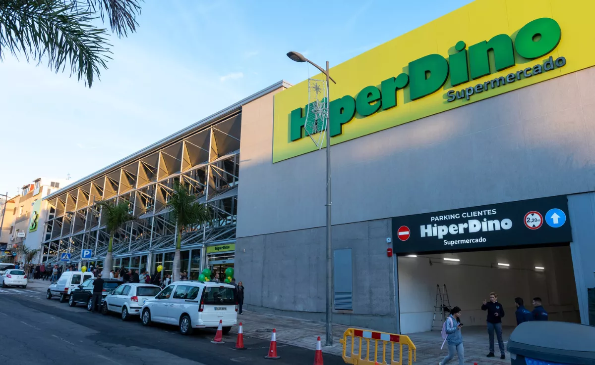 Imagen del HiperDino de la avenida Los Menceyes en La Cuesta / HIPERDINO