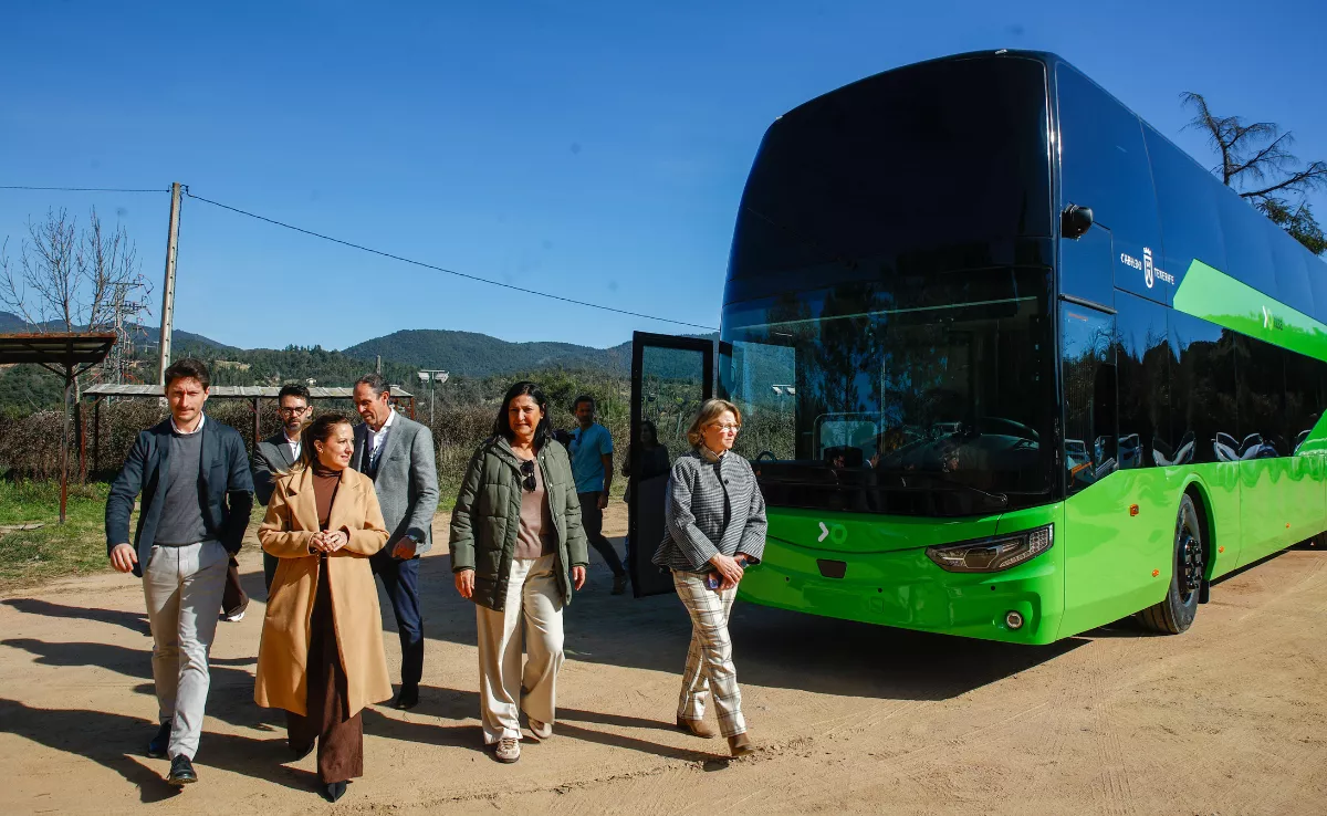 Imagen de una de las guaguas de dos pisos / CABILDO DE TENERIFE