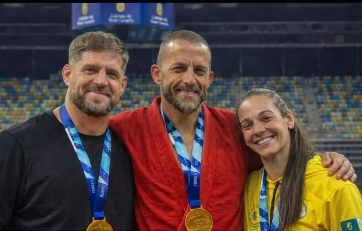 Cuatro policías nacionales de Canarias brillan en el Campeonato de España de Grappling. AH