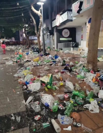 Calle de Santa Cruz en carnaval