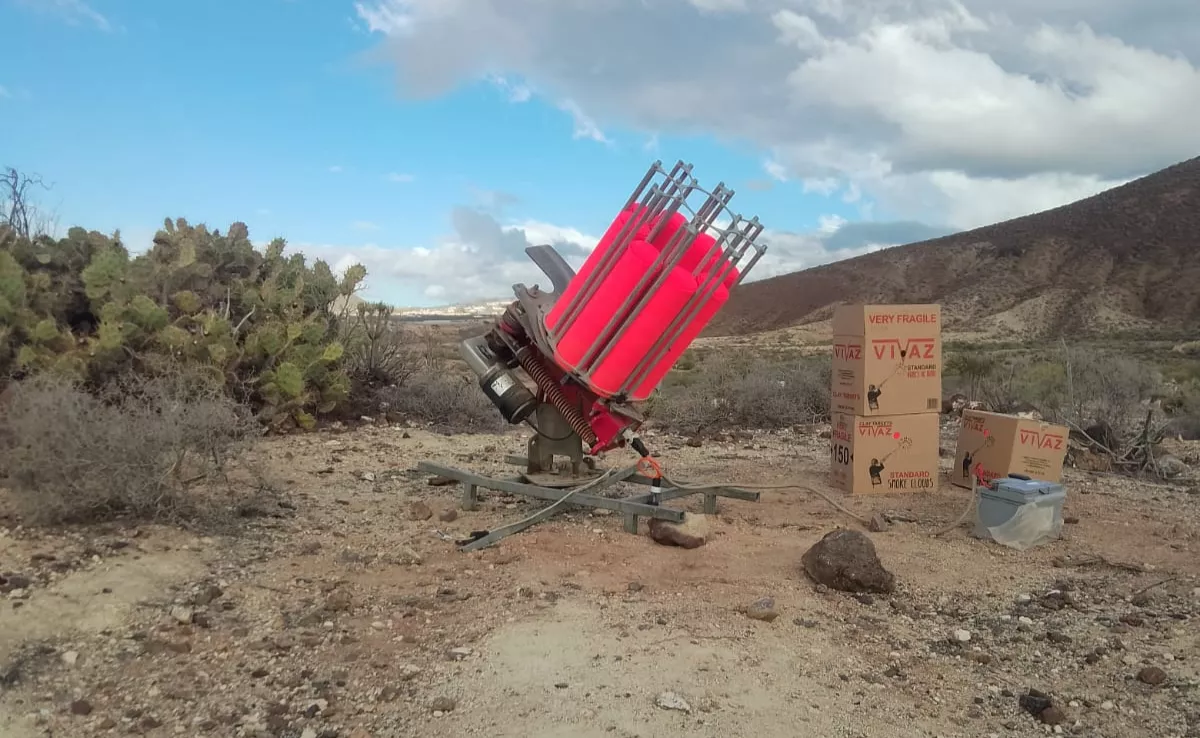 Máquina para lanzar platos que la Federación de Caza de Tenerife ha instalado para su torneo insular en Ifara (Granadilla)./ CEDIDA