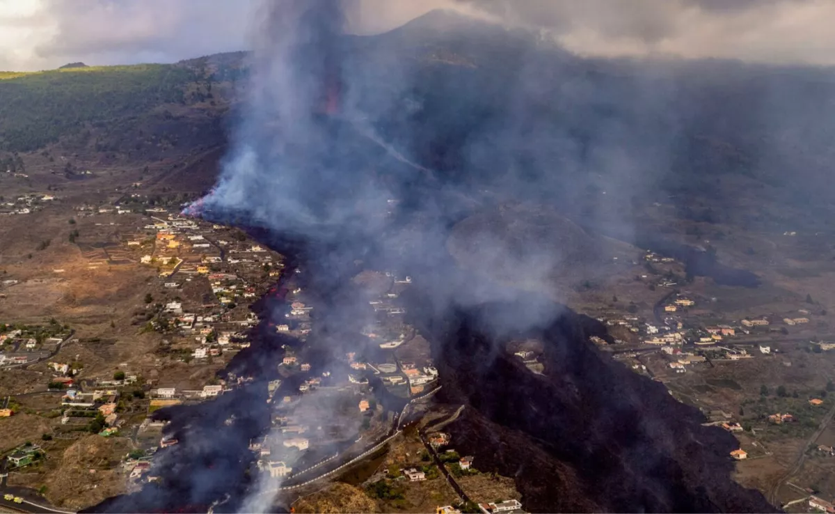 Imagen de la erupción del volcán Tajogaite. /ASOCIACIONES AFECTADAS