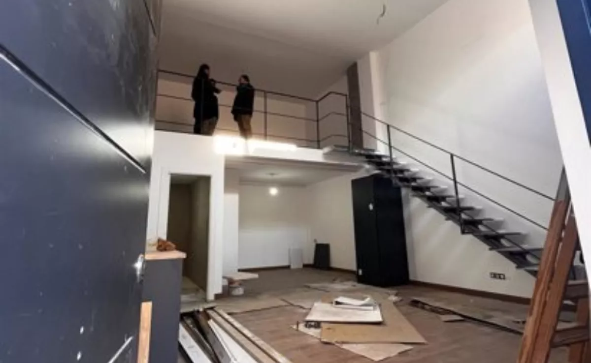 Imagen de un local comercial en obras para convertirlo en vivienda / EUROPA PRESS