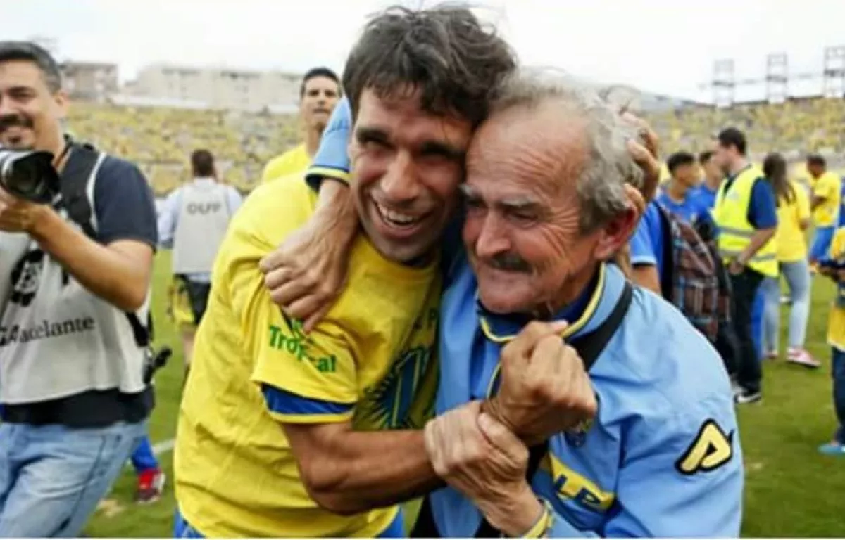 Juan Carlos Valerón y Tino, en el ascenso de 2015. ARCHIVO