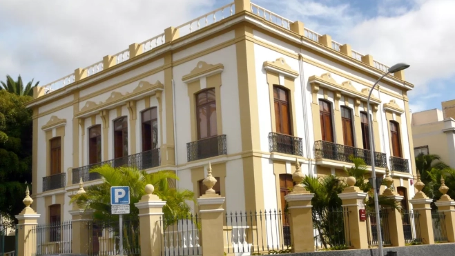 Edificio Fides / AYUNTAMIENTO DE SANTA CRUZ DE TENERIFE