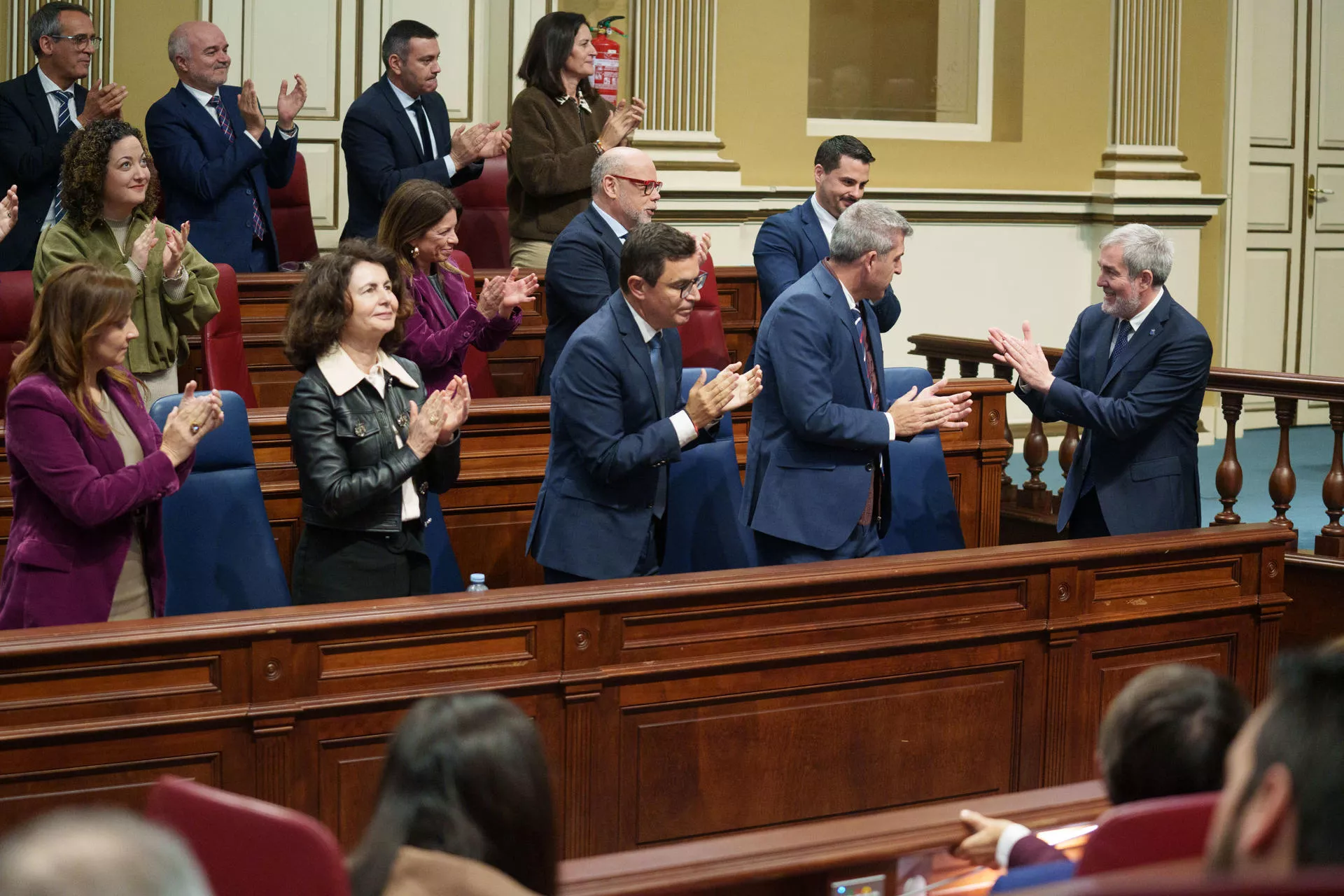 Primera sesión del debate sobre la nacionalidad canaria. / EFE - RAMÓN DE LA ROCHA