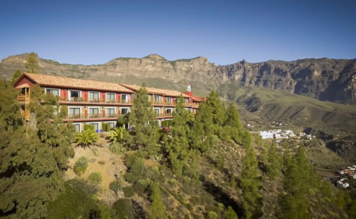 Panorámica del Hotel Las Tirajanas, en Tunte, San Bartolomé de Tirajana, cuya propiedad se disputan Lopesan y Grupo Martinón junto a los hoteles de Taurito. / ARCHIVO