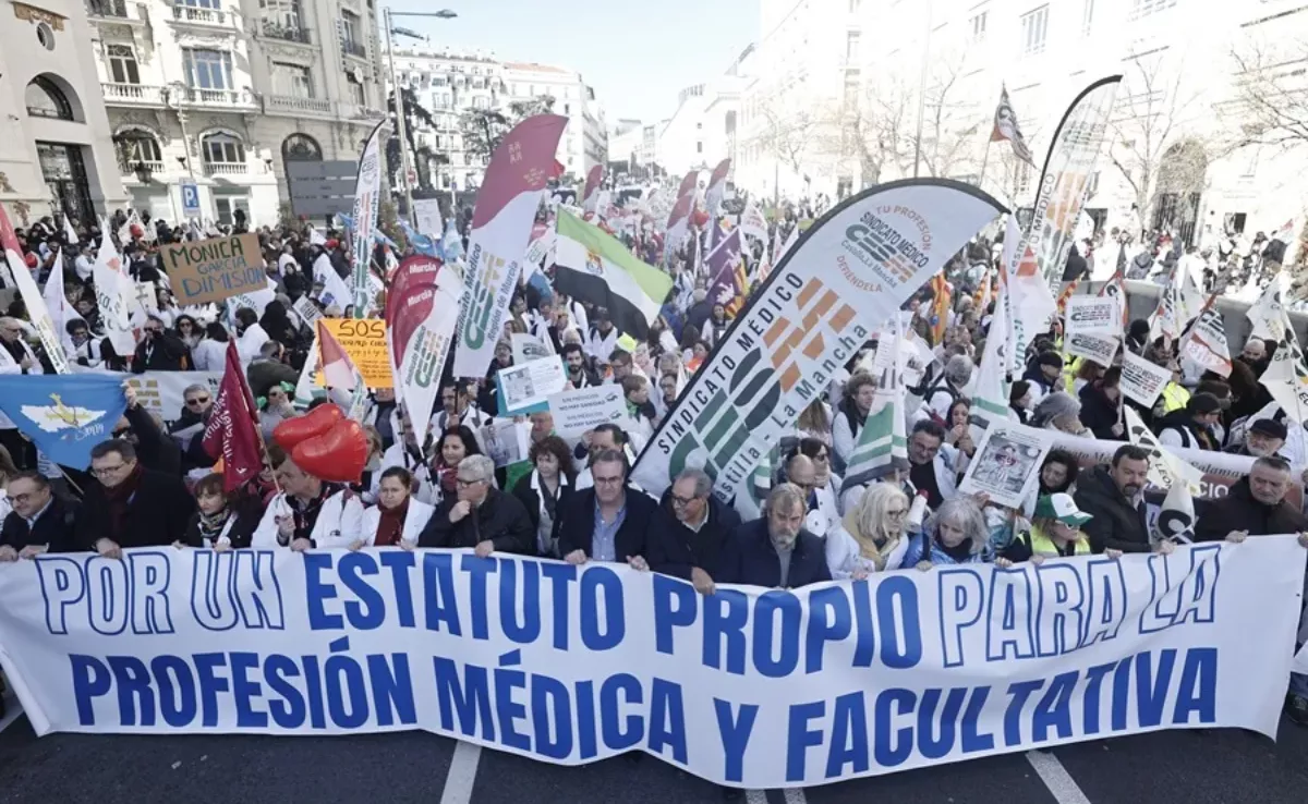 Imagen de una de las manifestaciones de médicos de España / EFE