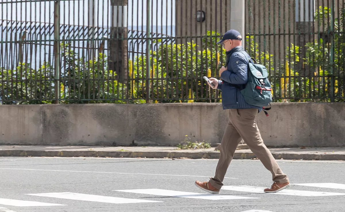 El exjefe de Parques y Jardines del Ayuntamiento de Las Palmas de Gran Canaria Miguel Ángel Padrón sale de los juzgados tras comparecer ante el juez en el 'caso Valka'. EFE / Quique Curbelo