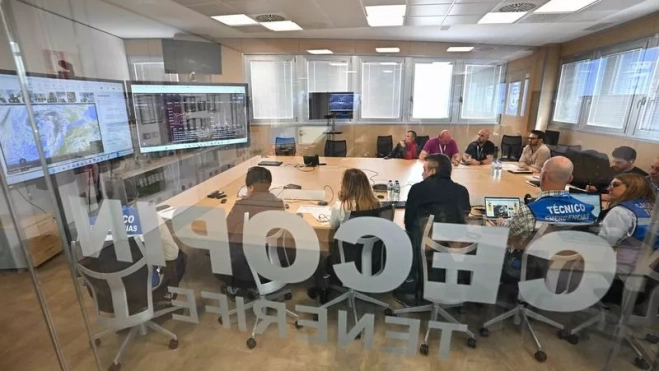 Reunión del dispositivo de emergencia. / CABILDO DE TENERIFE