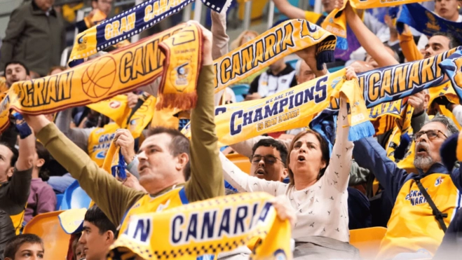 Aficionados del Granca. / CB GRAN CANARIA