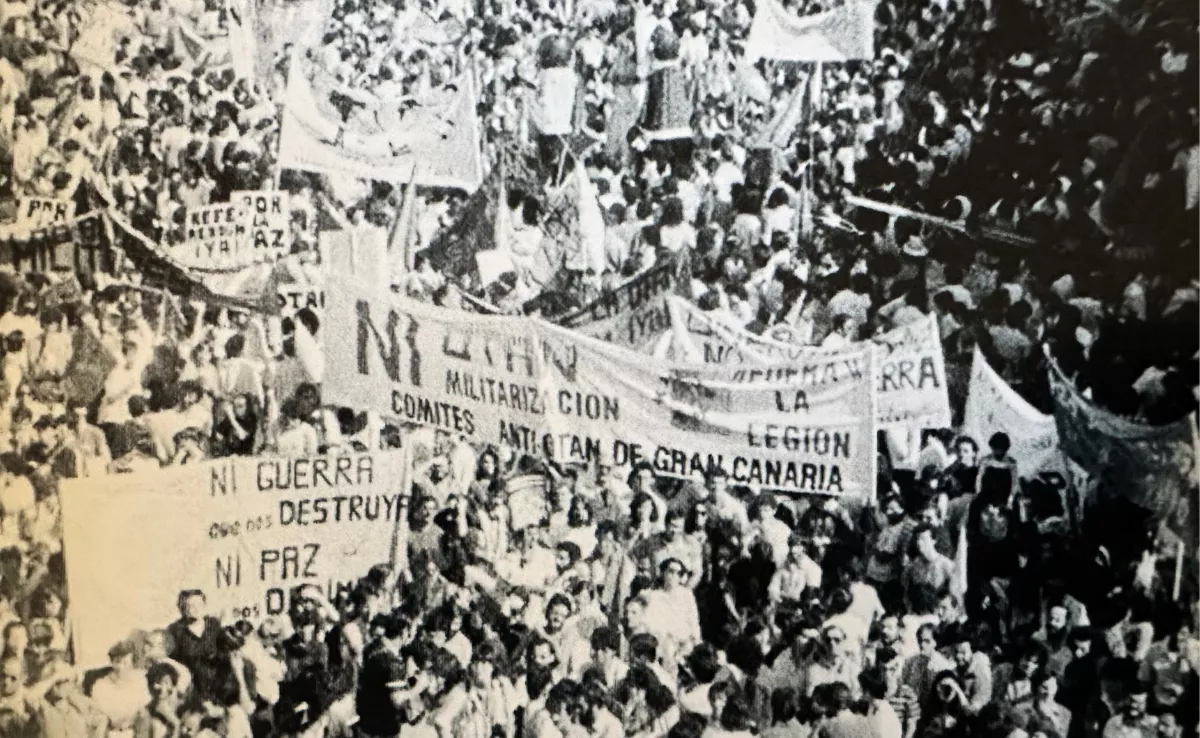 Manifestación en Canarias contra la OTAN / FRANCISCO GONZÁLEZ CONCEPCIÓN - '40 AÑOS DE LIBERTAD'