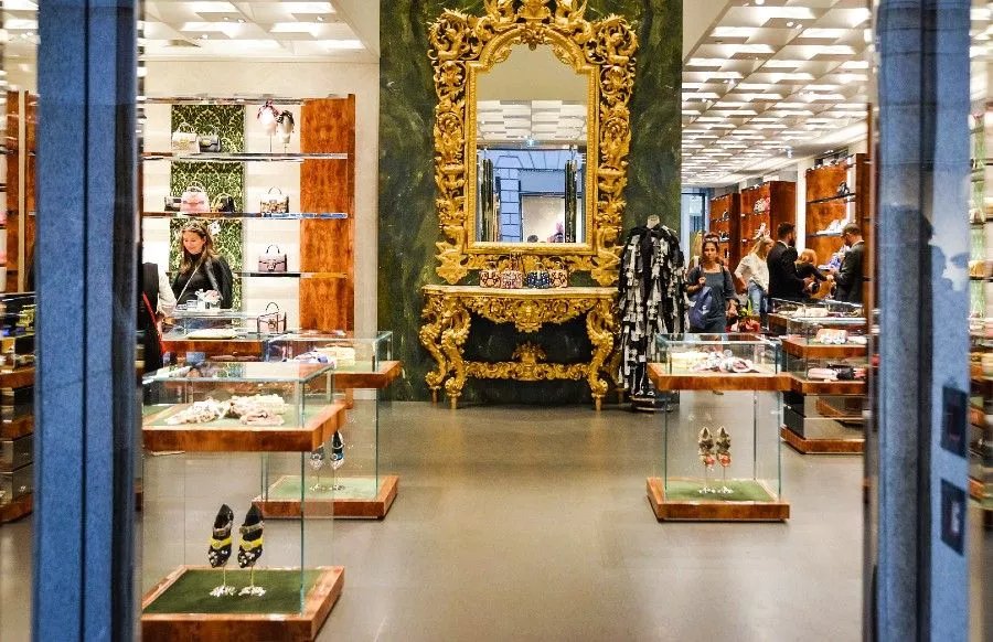 La inteligencia artificial impulsa una nueva etapa en la logística del lujo./ SERVIMEDIA