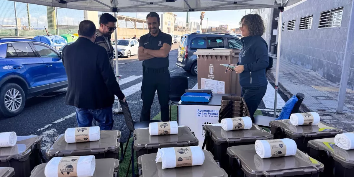 Imagen del nuevo contenedor marrón en Costa Ayala / AYUNTAMIENTO DE LAS PALMAS DE GRAN CANARIA