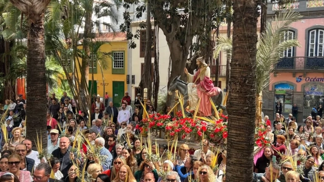 Imagen de una de las procesiones de Semana Santa en Santa Cruz de Tenerife / AYUNTAMIENTO DE SANTA CRUZ DE TENERIFE