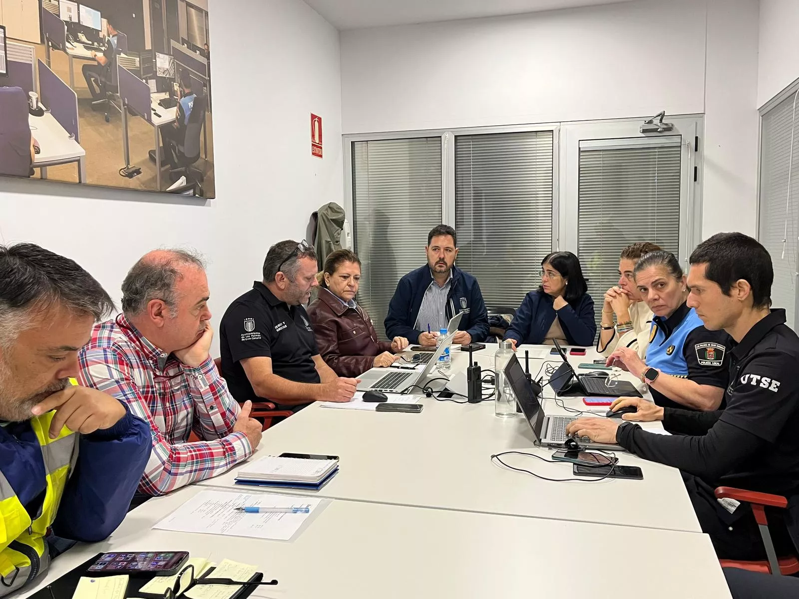 Reunión reunión de coordinación con los servicios municipales ante el episodio meteorológico adverso presidida por la alcaldesa de la ciudad, Carolina Darias (2)