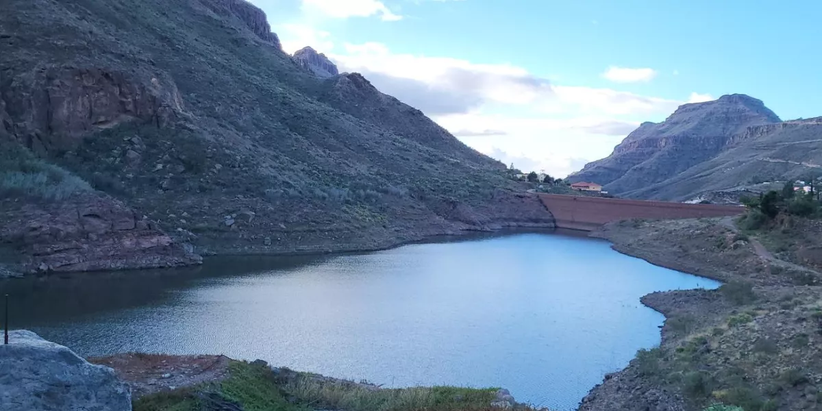 Imagen de archivo de la presa de Ayagaures / ARCHIVO 