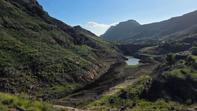 Presa de Ayagaures en enero de este año. ALBERTO LEY