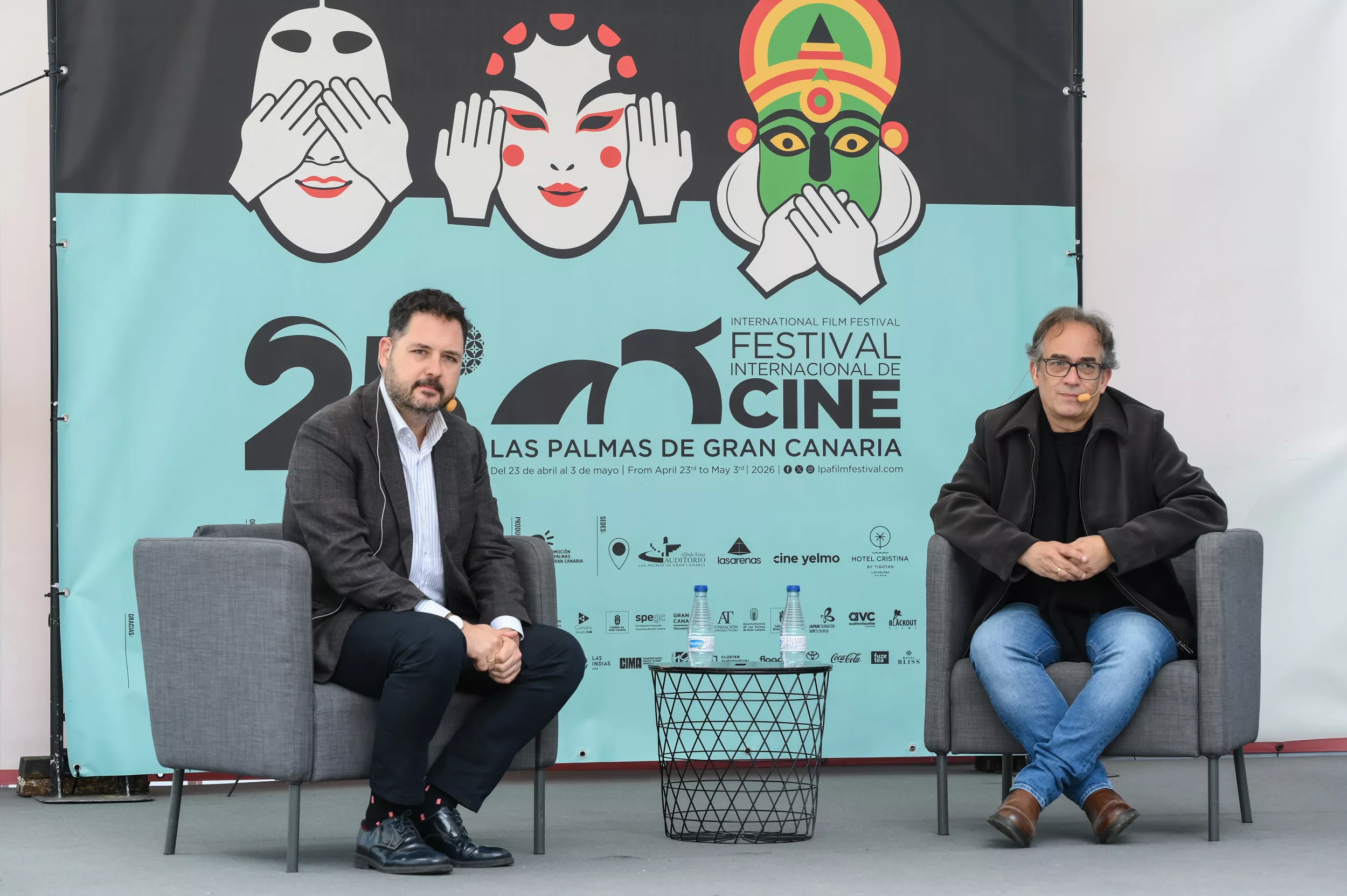 El concejal de Cultura, Josué Íñiguez, y el director del festival, Luis Miranda. AH
