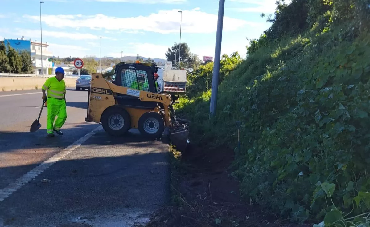 Imagen de los trabajos del Cabildo en una de las carreteras afectadas / CABILDO DE TENERIFE