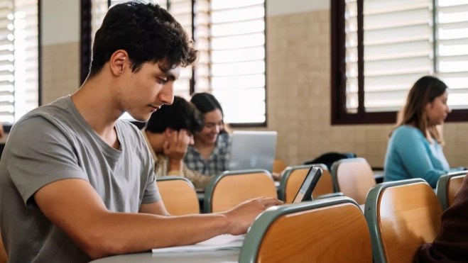 Estudiantes de la ULL / ULL Estudiantes de la ULL / ULL