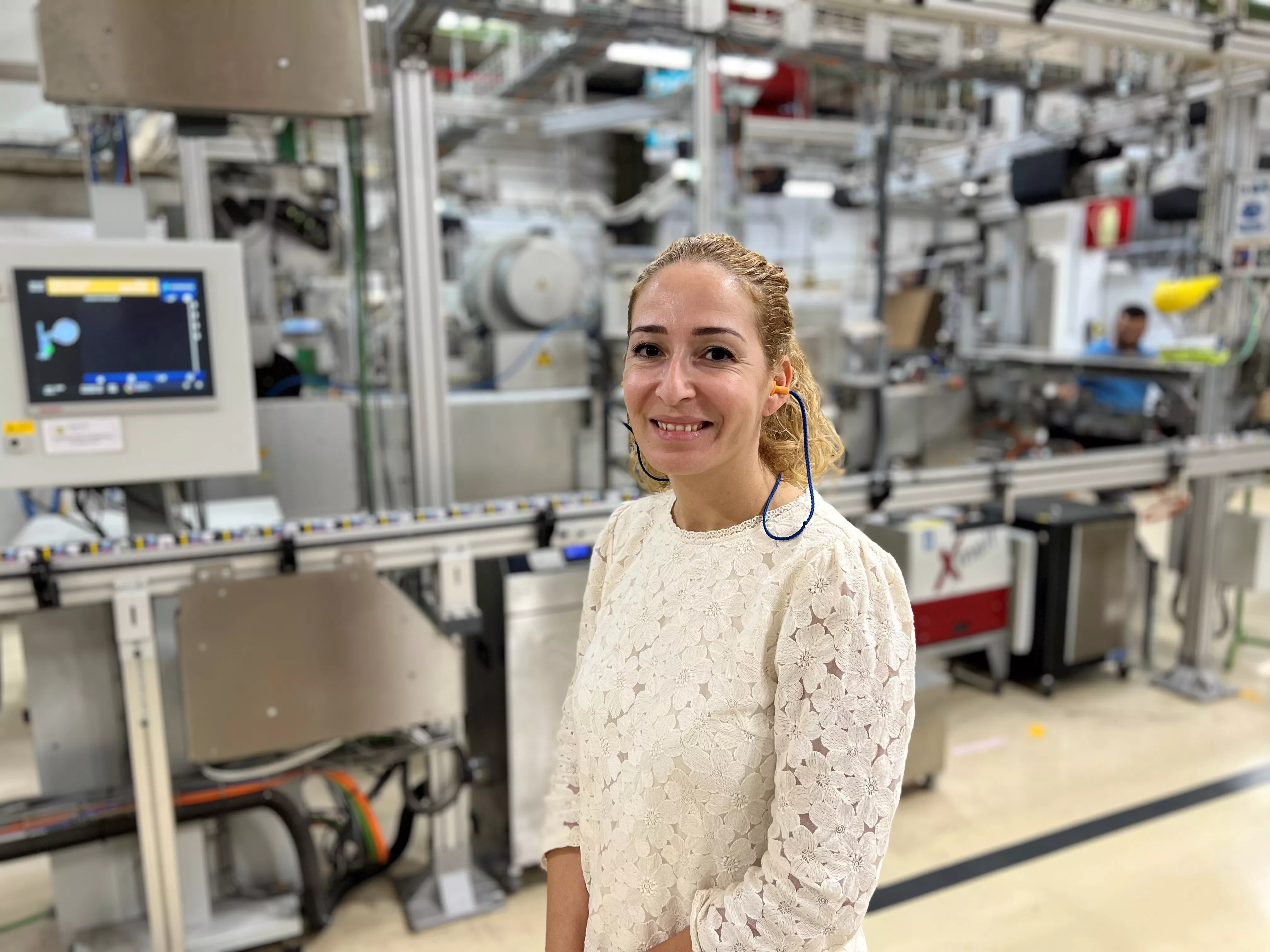 Sabrina González, responsable del área de Ingeniería de la fábrica de JTI (Japan Tobacco International) en Tenerife. CEDIDA Sabrina González, responsable del área de Ingeniería de la fábrica de JTI (Japan Tobacco International) en Tenerife. CEDIDA