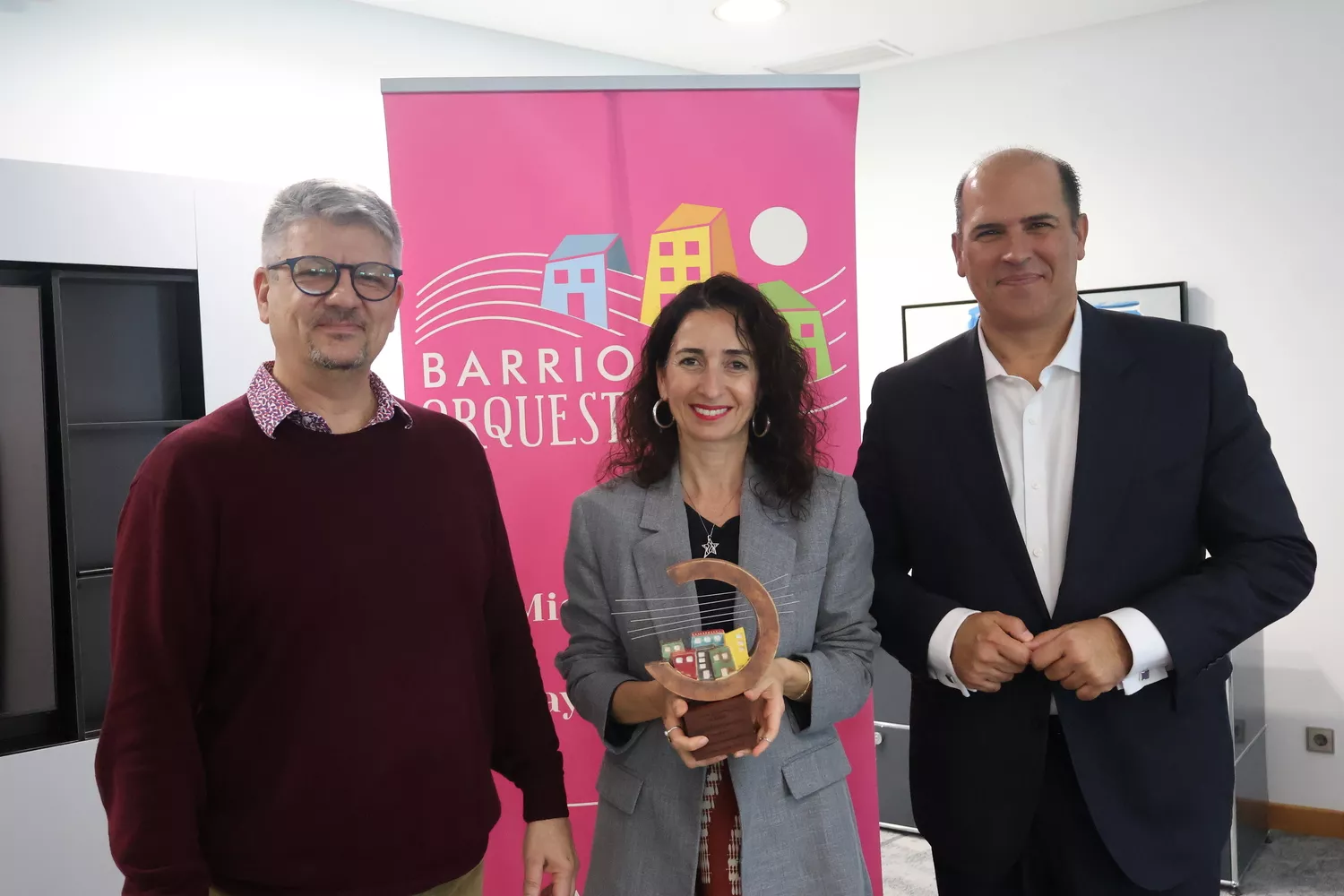 CaixaBank recibe el reconocimiento de Barrios Orquestados. CEDIDA