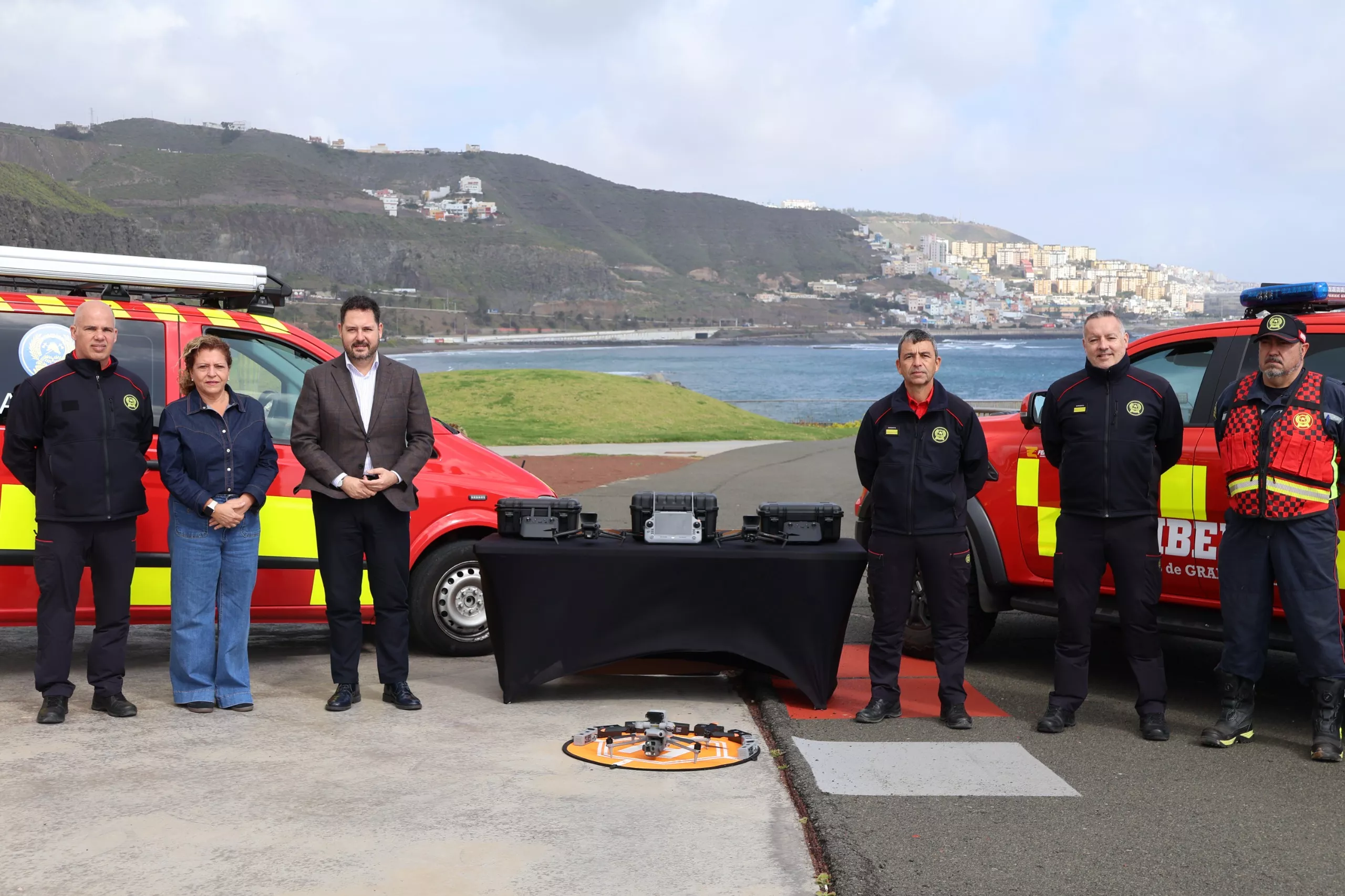 El Servicio de Extinción de Incencios y Salvamento incorpora tres nuevos drones. AYUNTAMIENTO LPA
