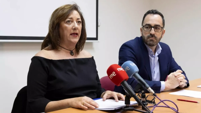 La presidenta y el vicepresidente de la Asociación Canaria del Alquiler Vacacional, Doris Borrego y Javier Valentín / EFE