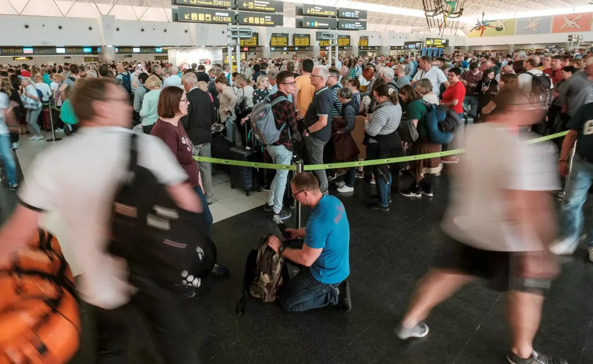 Foto del Aeropuerto de Gran Canaria / EFE - ÁNGEL MEDINA G.