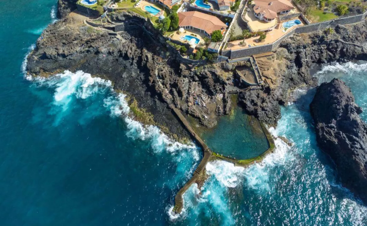 Imagen de archivo de la costa de Santiago del Teide / HOLA ISLAS CANARIAS Imagen de archivo de la costa de Santiago del Teide / HOLA ISLAS CANARIAS