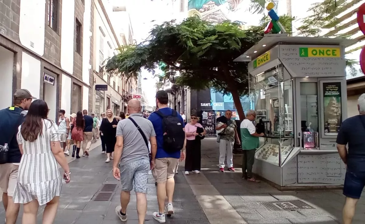 Céntrica calle de Castillo en Santa Cruz de Tenerife|AH