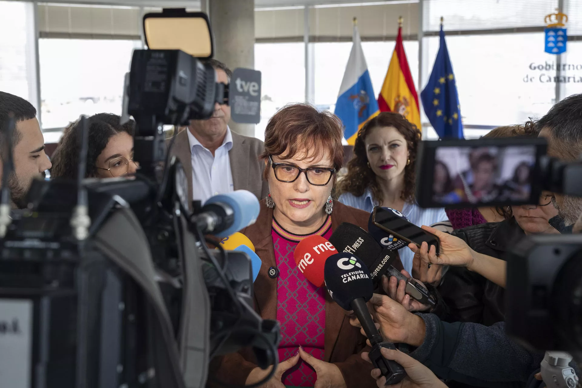 La consejera de Bienestar Social del Gobierno de Canarias, Candelaria Delgado. / QUIQUE CURBELO-EFE