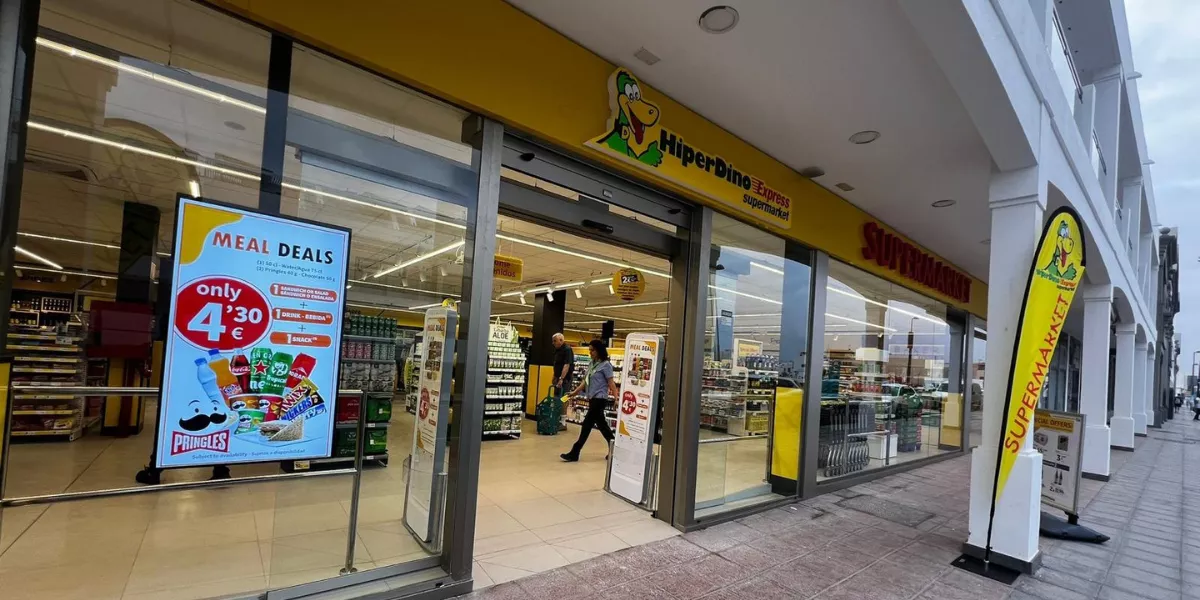 Imagen de HiperDino de El Cotillo  HIPERDINO