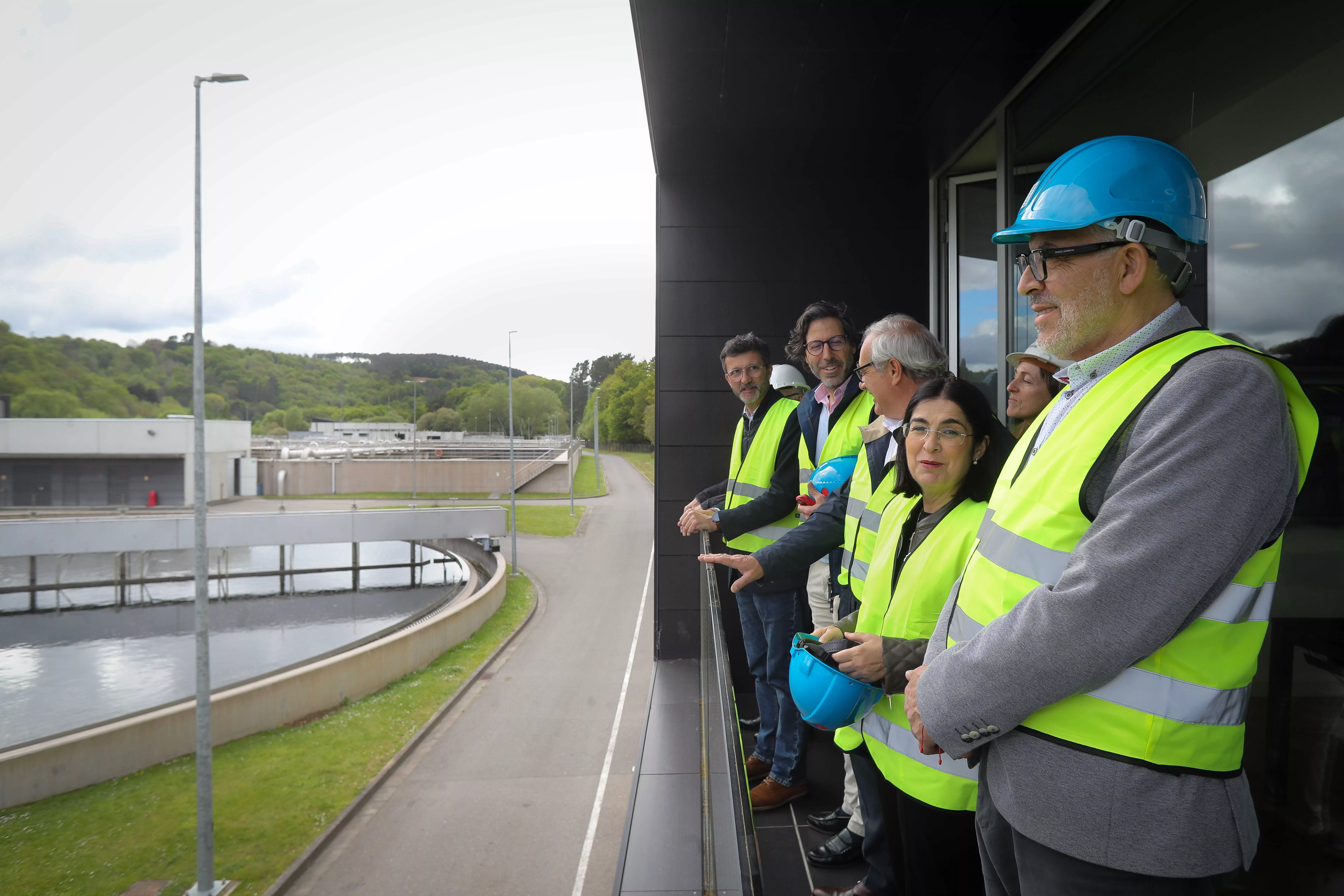 La alcaldesa de Las Palmas de Gran Canaria, Carolina Darias, visita las instalaciones de Gestagua junto al Alcalde de Lugo, Miguel Fernández. CARLOS CASTRO