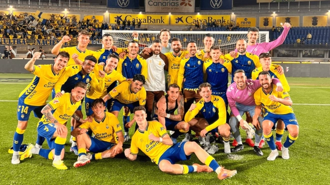 La plantilla amarilla celebra el triunfo sobre el CD Leganés. / @UDLP_OFICIAL