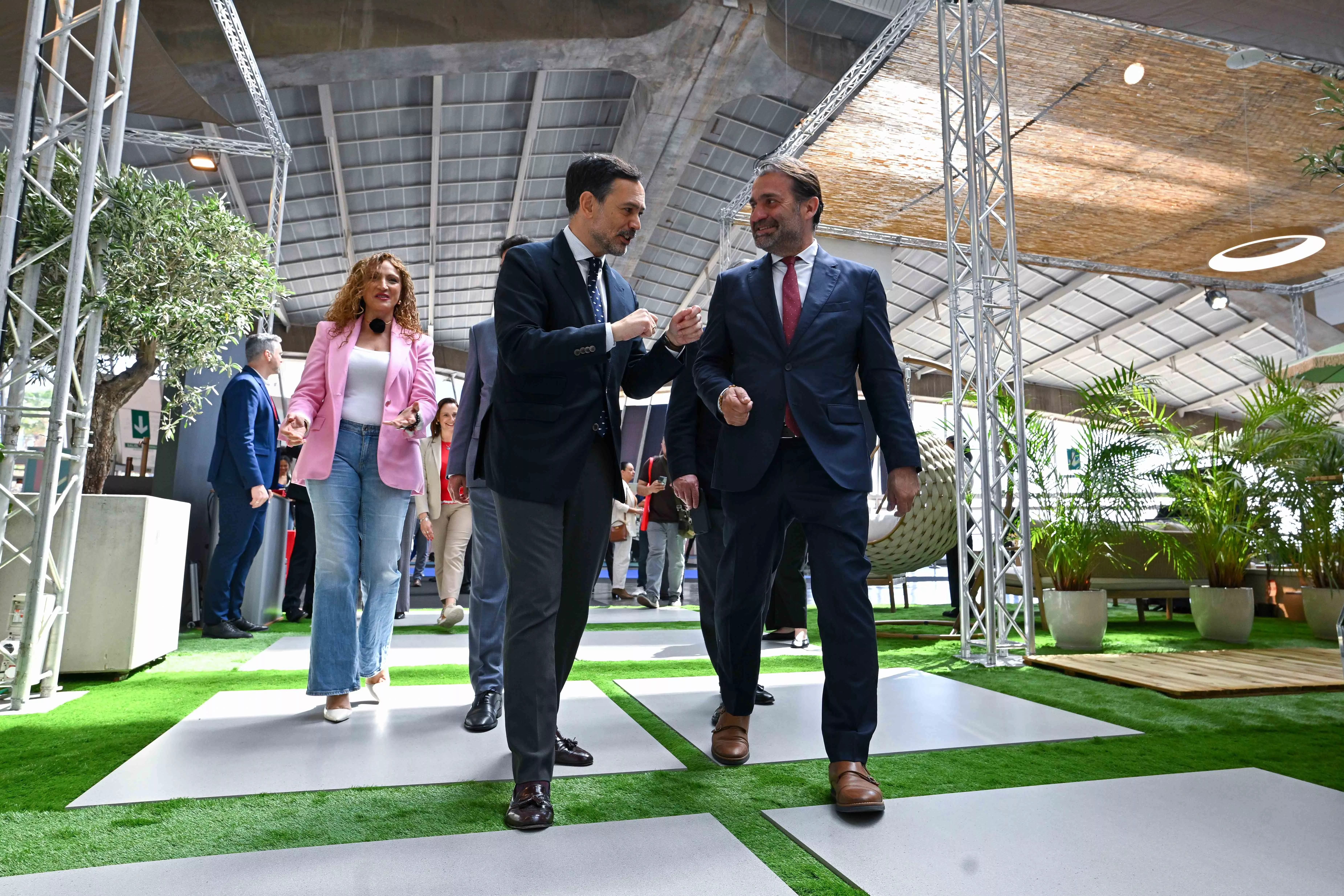 Instantes de la visita Renueva Hogar por parte del Cabildo de Tenerife. / CABILDO DE TENERIFE
