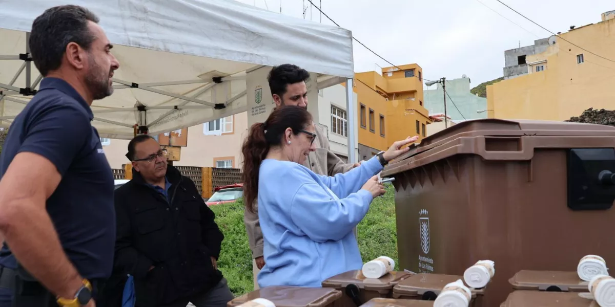 Imagen del nuevo contenedor marrón en el barrio de Cañada Honda / AYUNTAMIENTO DE LAS PALMAS DE GRAN CANARIA