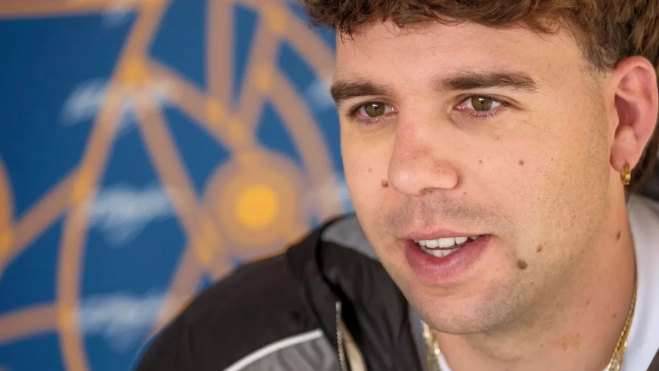 Quevedo durante la entrevista con EFE. / Ángel Medina G